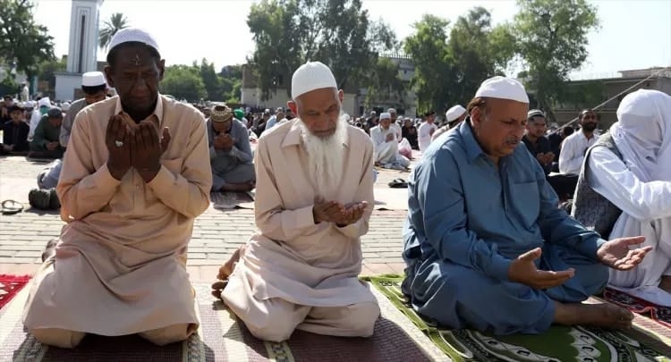 Dünyadan ramazan manzaraları (Foto Galeri) galerisi resim 5