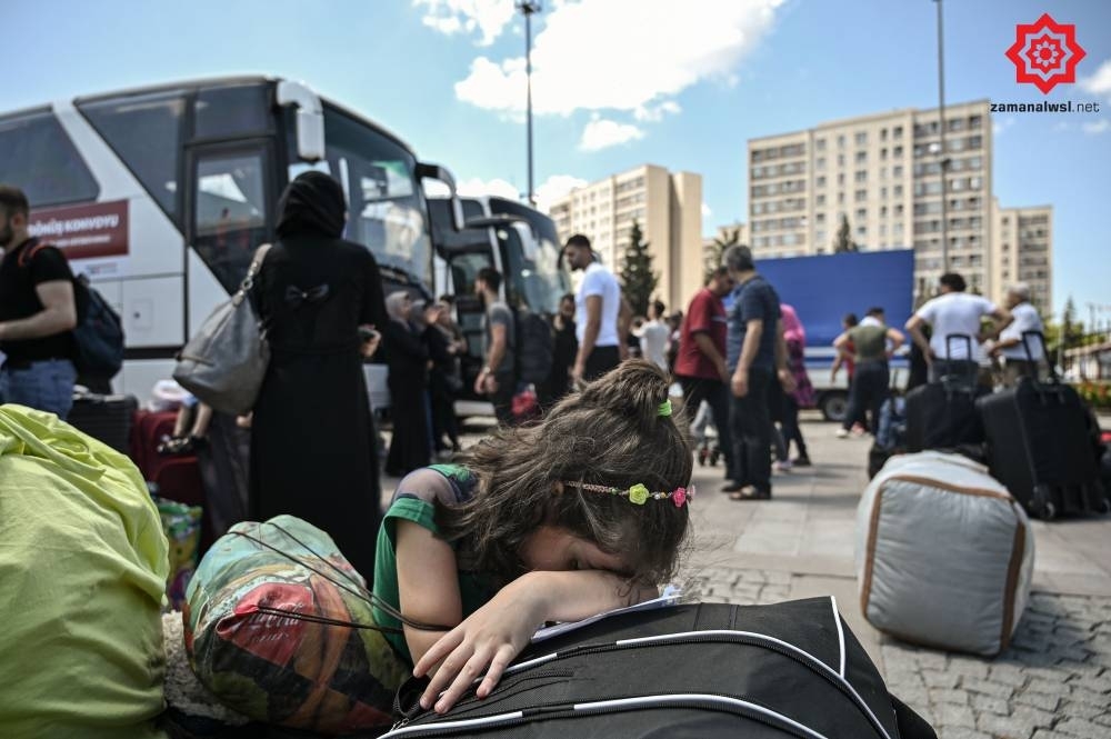 Türkiye'den Suriye'ye Geri Gönderilen Muhacirler galerisi resim 2