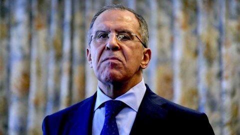 Lavrov'dan Küstah Açıklama