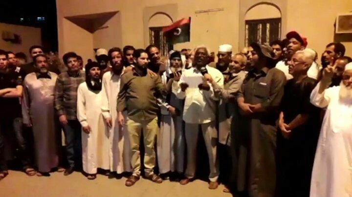 Libya'da bir şehir topyekun saf değiştirdi