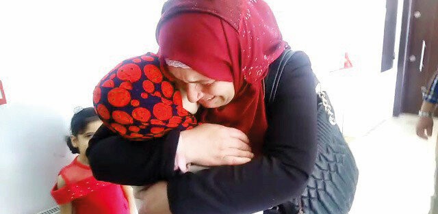 Lösemili Suriyeli çocuk annesine kavuştu