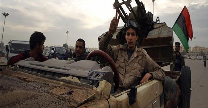 Libya Ordusu Hafter'in merkez üssüne girdi