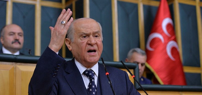 Bahçeli'den Facebook ve Twitter resti: Artık kullanmayacağım