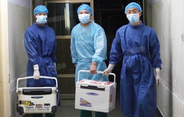 Çin'in canlı organ hırsızlığı, İngiltere parlamentosunda protesto edildi