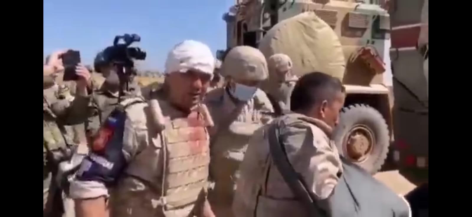Yaralı Rus askerleri Türk zırhlısı taşıdı (Video Haber)