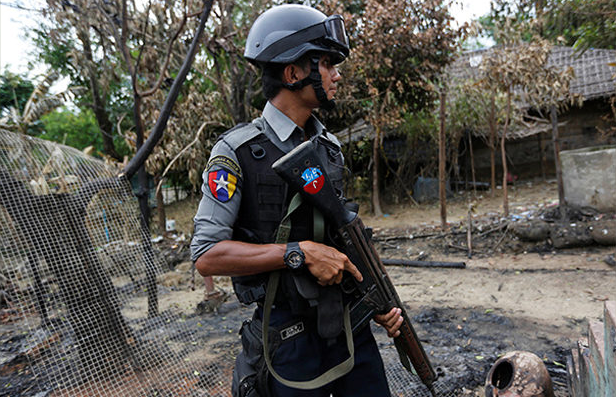Myanmar Askerleri Müslüman kadına tecavüz etti