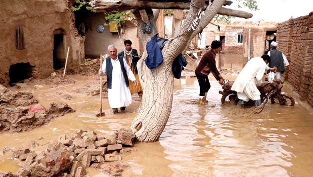 Afganistan'da sel felakete dönüştü: 16 ölü