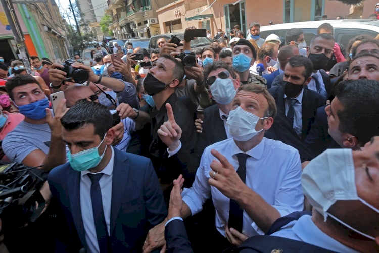 Macron: Lübnan önümüzdeki 10 sene Fransız mandası altına girsin