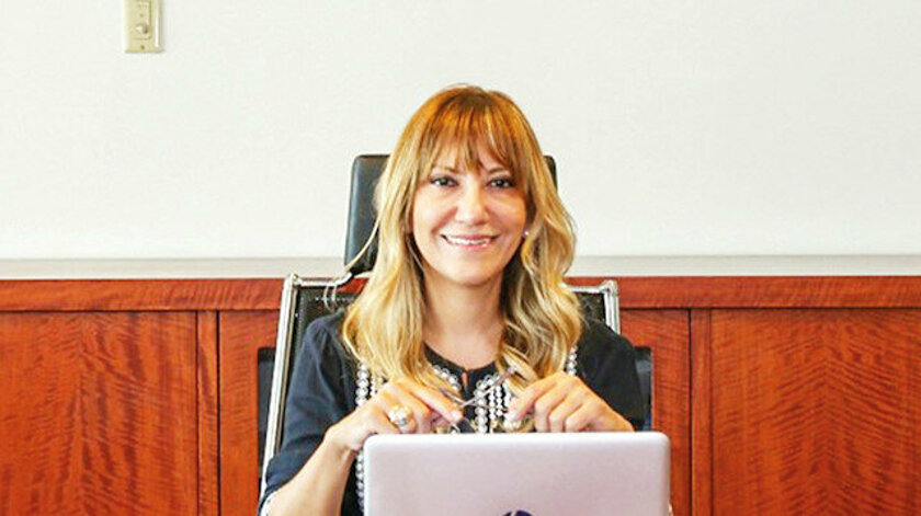 Her sözü ahlaksızca