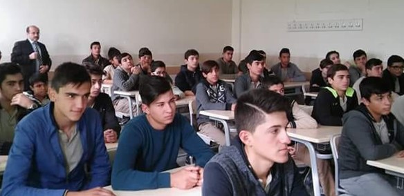 İmam Hatiplilerin yüzde 16'sı 4 yıllık bölüm kazanabildi