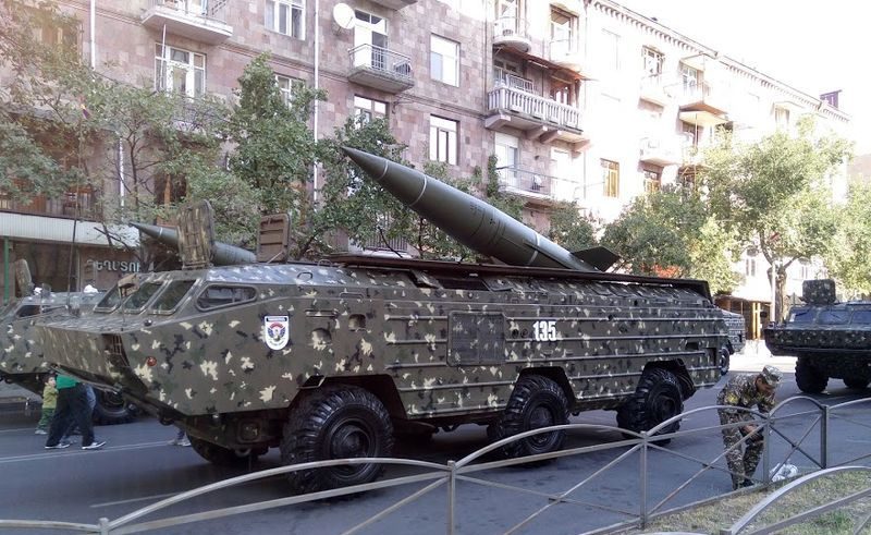 Ermeni Ordusu balistik füze kullanıyor