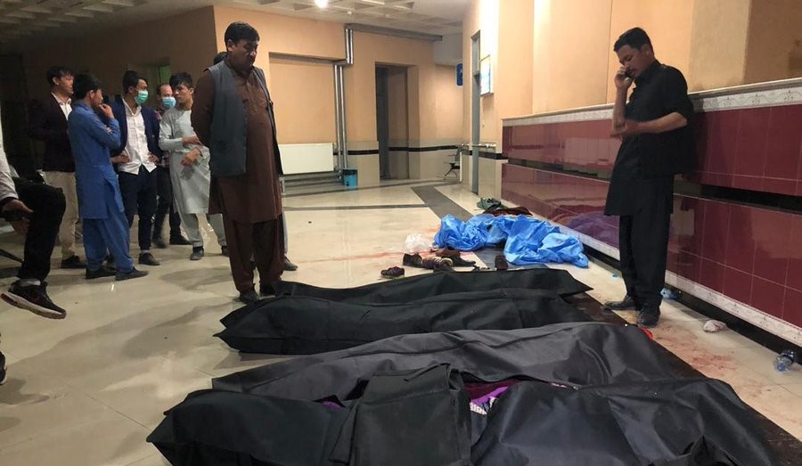 Kabil'de eğitim merkezine intihar saldırısı: 29 ölü 72 yaralı