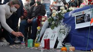 Türkiye Paris'te öldürülen öğretmen için taziye mesajı yayınladı