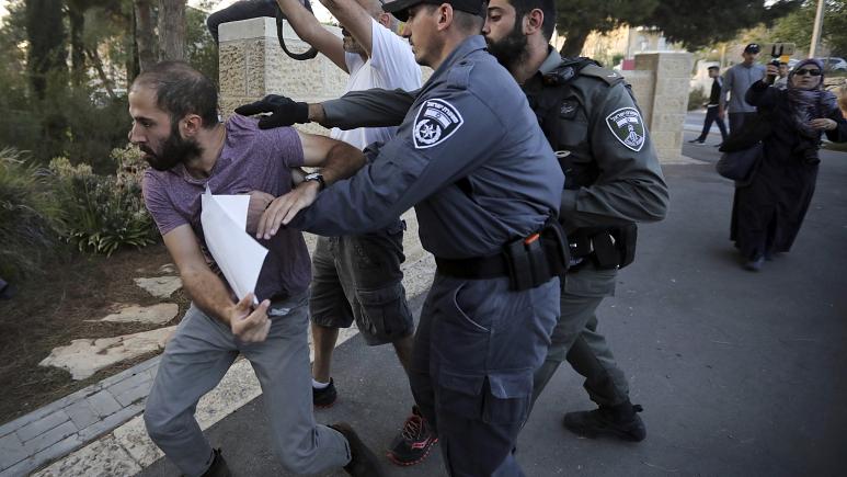 İsrail'de Filistinli tutuklulara işkence