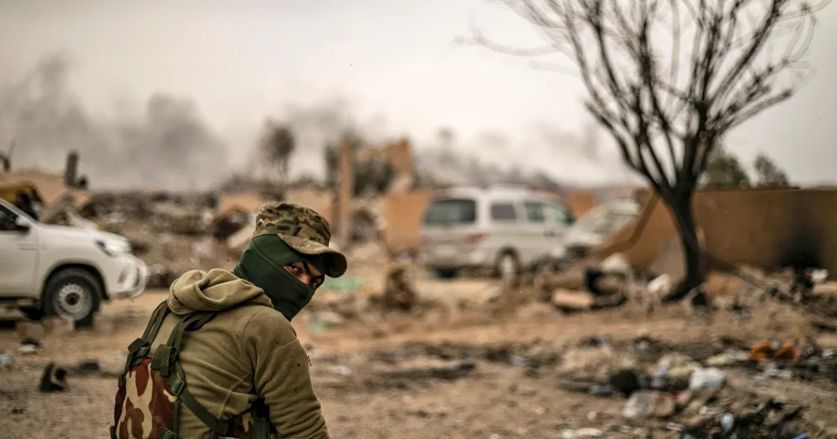 IŞİD Suriye'de etkinliğini yeniden artırıyor: 2 militan uyuşturucu içip hastaneye saldırdı