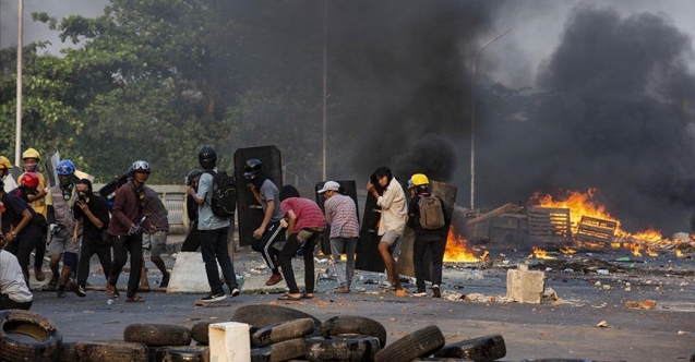 Myanmar'da kanlı darbe: Eylemlerde 16 kişi daha öldürüldü