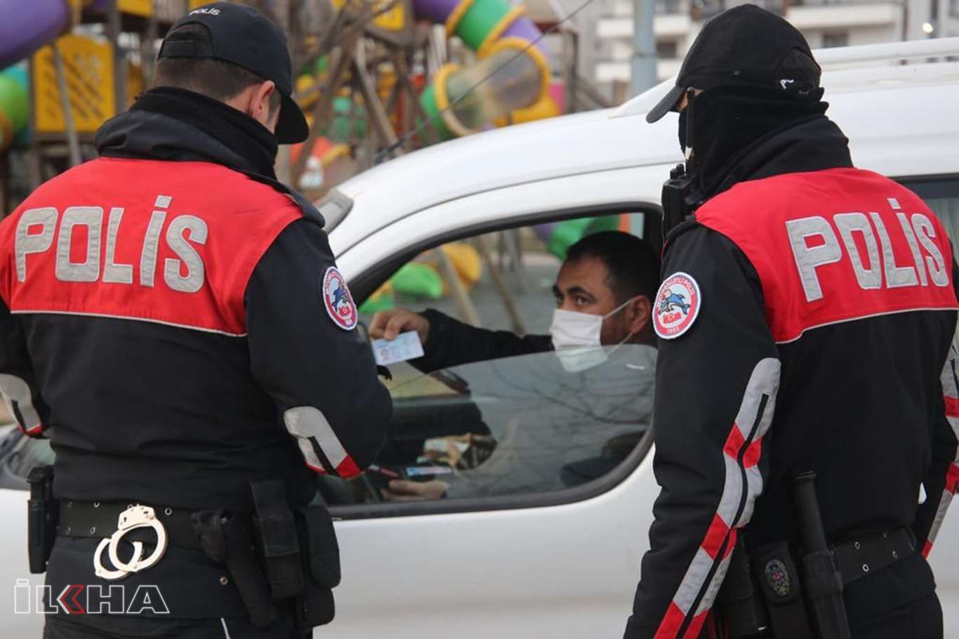 Kısıtlamayı ihlal eden yaklaşık 34 bin kişiye adli ya da idari işlem uygulandı