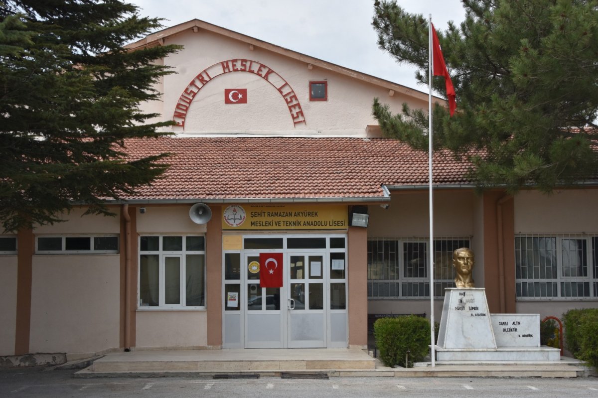 Konya'da Atatürk'e hakaret ettiği iddia edilen kişi adli kontrol kararıyla serbest bırakıldı