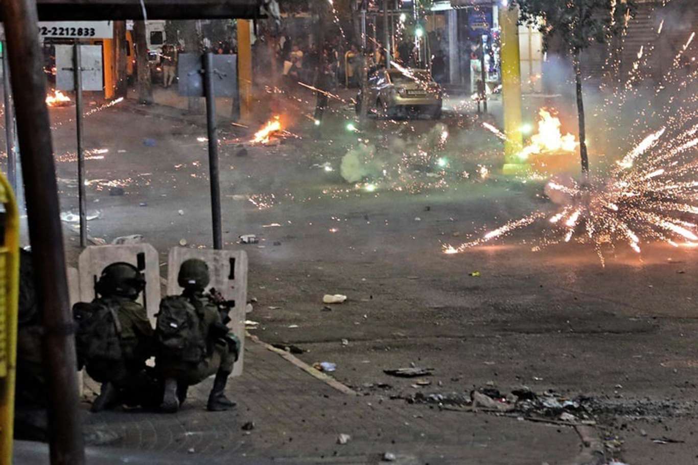 Direniş grupları bir kez daha Tel Aviv'i vurmaya başladı