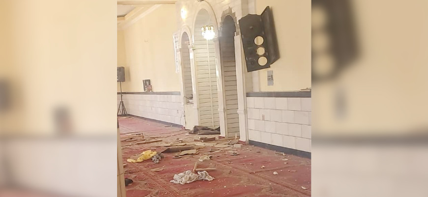 Afganistan'da camiye terör saldırısı: 12 ölü