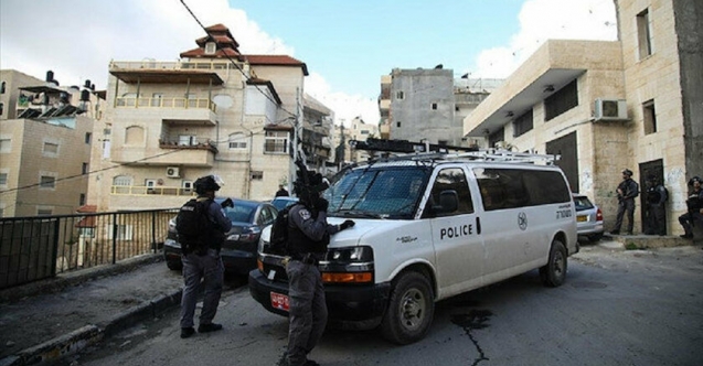 İsrail güçleri Kudüs'te 10 yaşındaki bir çocuğu gözaltına aldı