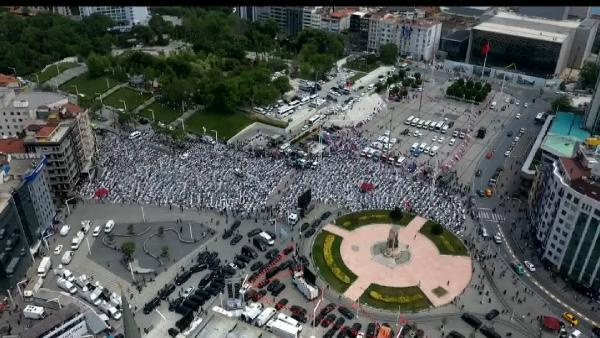 Taksim Camii ibadete açıldı!