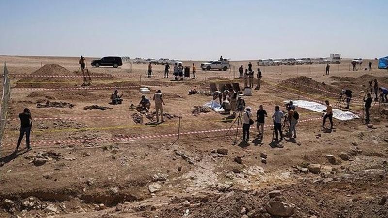 Musul'da 500 kişilik iki toplu mezar bulundu