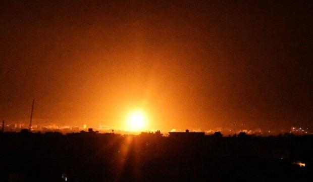 Terör devleti İsrail Gazze'yi vurdu!