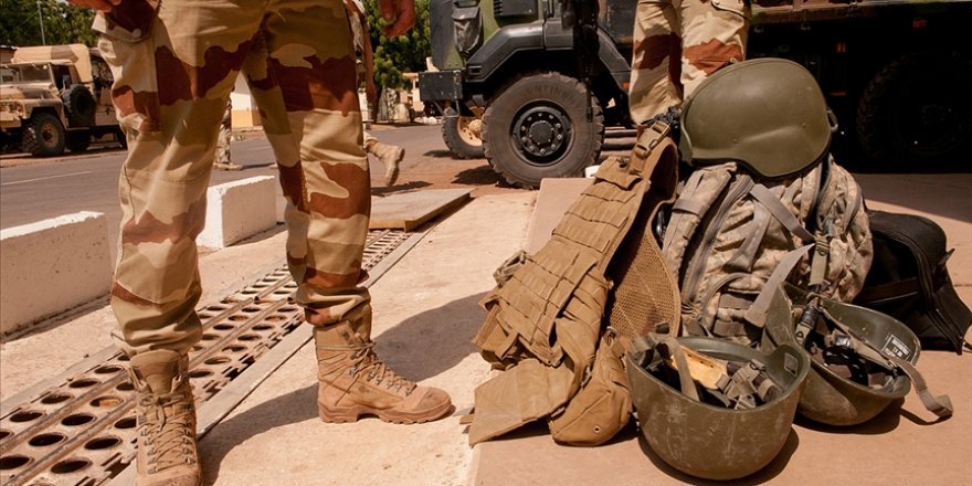 Mali’de Fransız askerlere bomba yüklü araçla saldırı düzenlendi