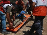 İsrail güçleri 25 Filistinliyi yaraladı