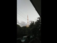 İzmir'de bugünde minarelerden Selda Bağcan dinletildi (Video Haber)
