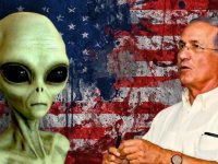 İsrailli profesörden şaşırtıcı iddia: ABD uzaylılarla anlaştı
