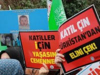 Doğu Türkistanlılar'ın Çin Konsolosluğu'ndaki direnişine Özgür-Der'den destek