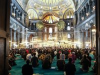 Ayasofya’da 87 yıl sonra ilk Ramazan Bayramı namazı