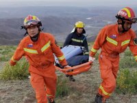 Çin'de 21 dağcı donarak öldü