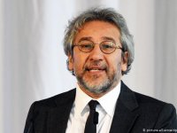 Can Dündar hakkında yakalama kararı